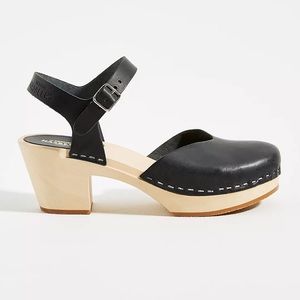 Swedish Hasbeens Covered Clog Sandals Black Leather Women’s 41 Anthropologie